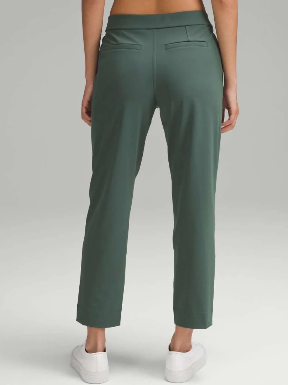 Lululemon Tapered-Leg Mid-Rise Pants 7/8 Length Ankle Size Medium Green